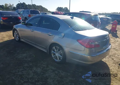 2013 Hyundai Genesis 3.8 z USA, uszkodzony, nr VIN KMHGC4DD6DU231232